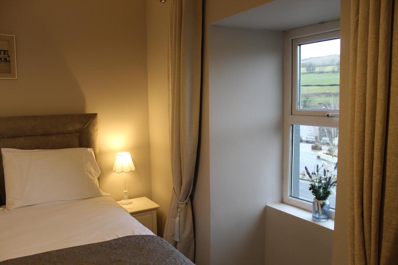 Madelines Accommodation Tinahely Exterior foto