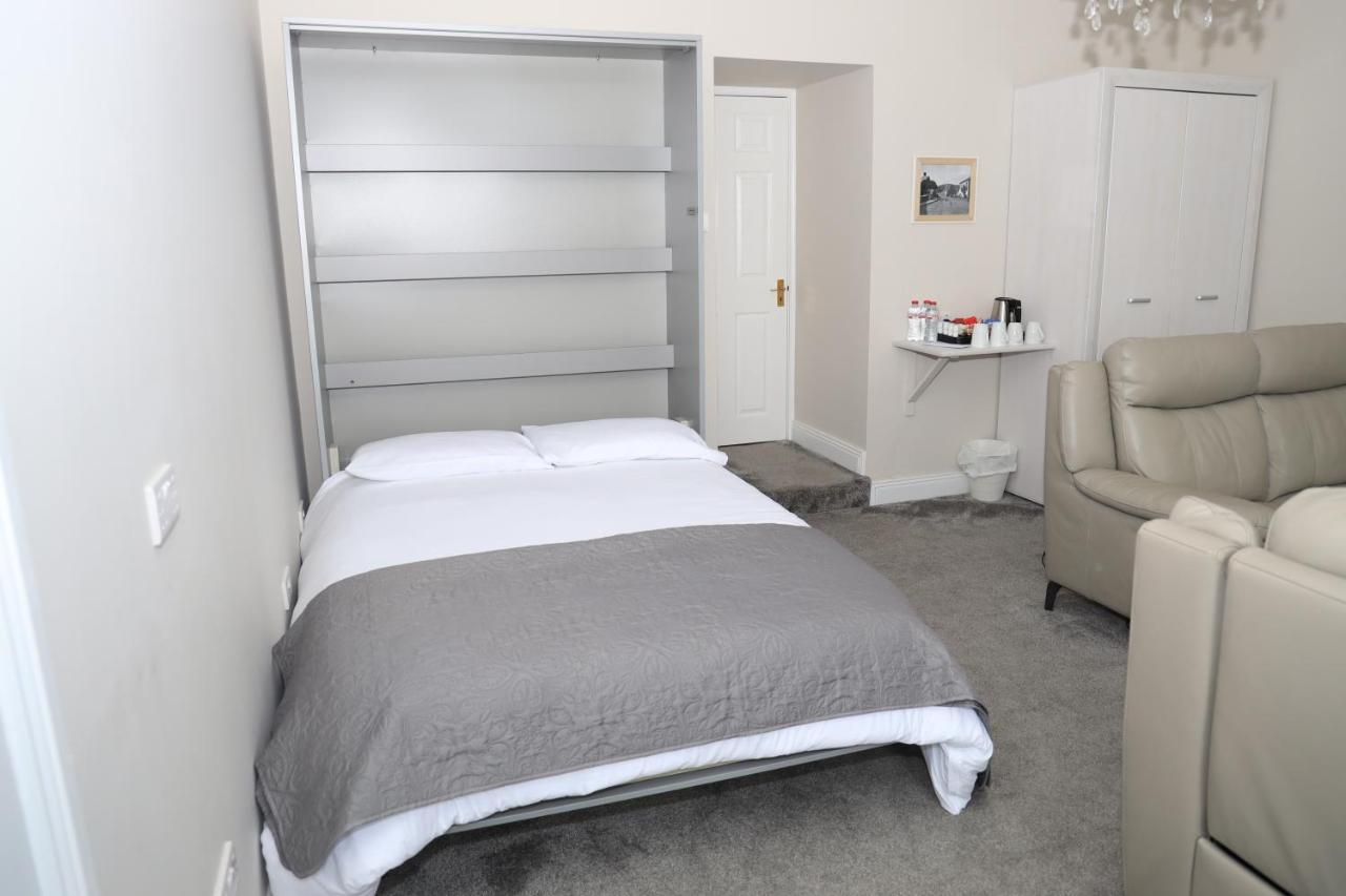 Madelines Accommodation Tinahely Exterior foto